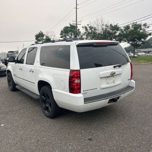 صورة 5 لـ 2010 Chevrolet SUBURBAN LTZ