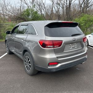 KIA SORENTO LX V6 - 5