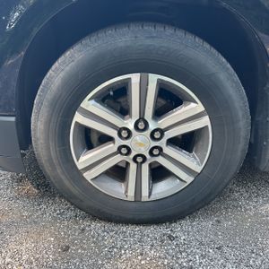 2017 Chevrolet TRAVERSE LT — миниатюра 17