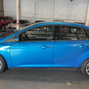 صورة 4 لـ 2015 FORD FOCUS SE