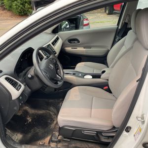 2018 Honda HR-V LX 照片 32