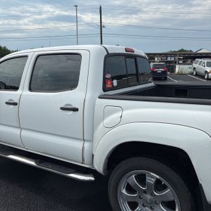 صورة 6 لـ 2011 Toyota TACOMA PRERUNNER
