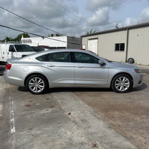 CHEVROLET IMPALA LT - 10