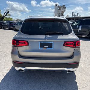 MERCEDES-BENZ GLC - 7