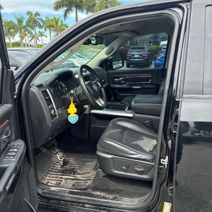 2013 RAM 1500 LARAMIE 照片 32
