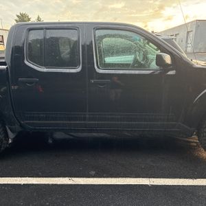 2013 Nissan FRONTIER S — фото 9