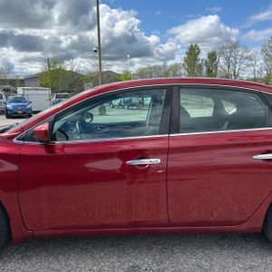 NISSAN SENTRA SV - 4
