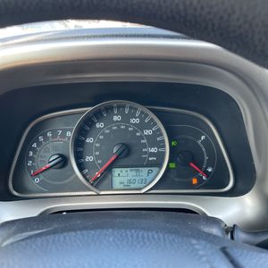 صورة 40 لـ 2015 Toyota RAV4 XLE