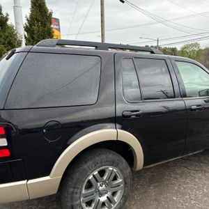 FORD EXPLORER EDDIE BAUER - 9