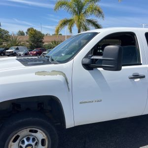 CHEVROLET SILVERADO 2500HD WORK TRUCK - 2