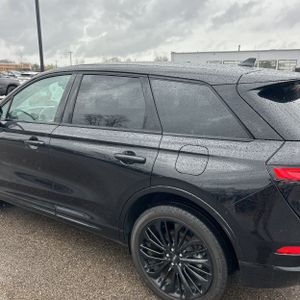 LINCOLN CORSAIR PREMIERE - 6