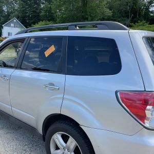 2010 Subaru FORESTER 2.5X PREMIUM — фото 6