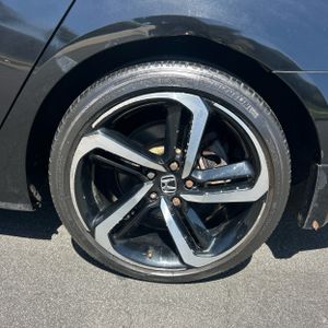 2015 Acura TLX BASE — миниатюра 18