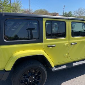 JEEP WRANGLER 4XE UNLIMITED SAHARA 4X4 - 9