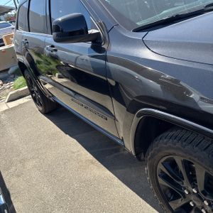 صورة 11 لـ 2021 JEEP GRAND CHEROKEE LAREDO X
