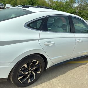 HYUNDAI SONATA SEL - 9