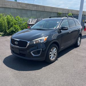 2016 KIA SORENTO LX V6 photo 1