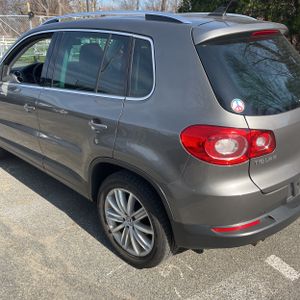 VOLKSWAGEN TIGUAN S 4MOTION - 5