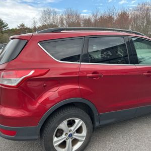 FORD ESCAPE SE - 9