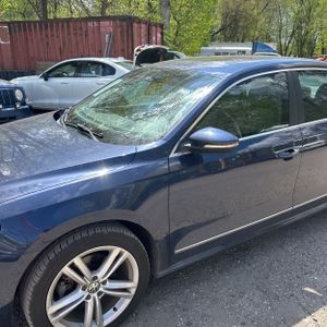 VOLKSWAGEN PASSAT TDI SE - 2