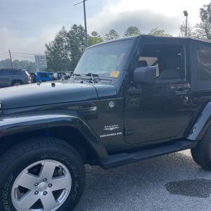 صورة 2 لـ 2010 JEEP WRANGLER SAHARA