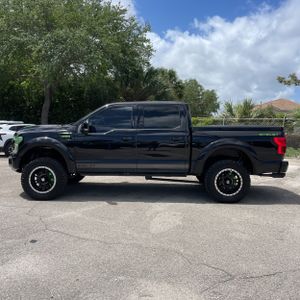 FORD F-150 LARIAT - 3