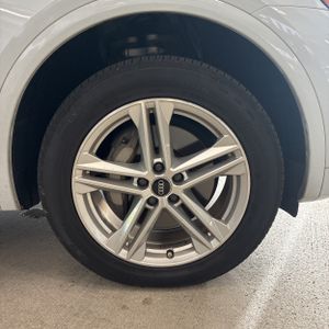 صورة 20 لـ 2021 AUDI Q5 PREMIUM