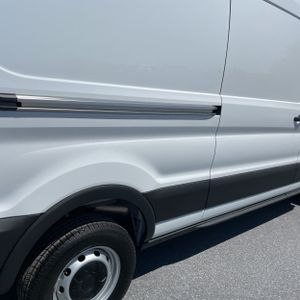 FORD TRANSIT-250 CARGO VAN - 9