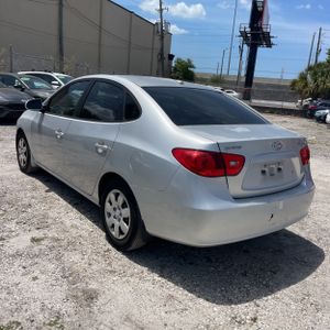 HYUNDAI ELANTRA GLS - 5