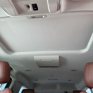 2015 Cadillac ESCALADE LUXURY — фото 44