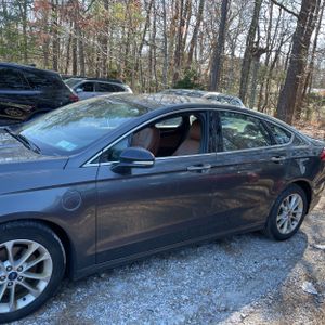 FORD FUSION ENERGI TITANIUM - 4