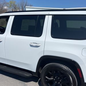 JEEP WAGONEER SERIES II CARBIDE 4X2 - 6