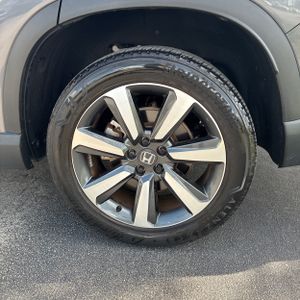 2025 Honda PILOT TOURING — миниатюра 18