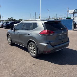 صورة 5 لـ 2017 Nissan ROGUE SV