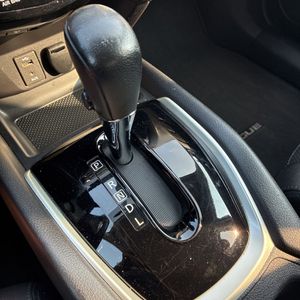 صورة 67 لـ 2014 Nissan ROGUE SL