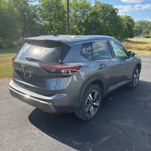2026 Nissan ROGUE SL 照片 8