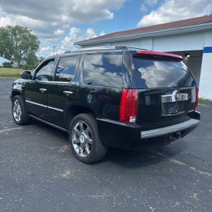 2014 Cadillac ESCALADE LUXURY — фото 5