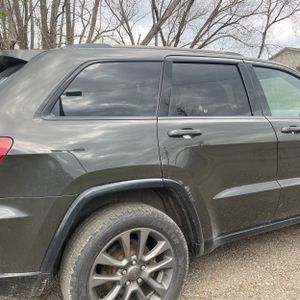 JEEP GRAND CHEROKEE LIMITED 75TH ANNIVERSARY - 9