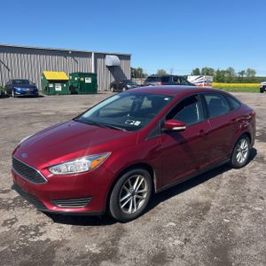 FORD FOCUS SE - 1