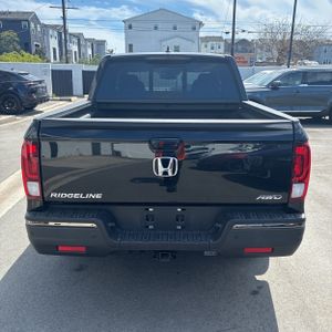 HONDA RIDGELINE BLACK EDITION - 7