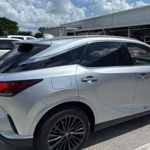 2026 Lexus RX 450H+ PREMIUM — фото 8