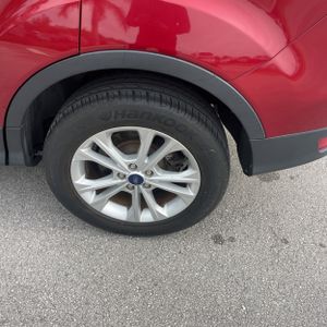 صورة مصغرة 18 لـ 2018 FORD ESCAPE SE