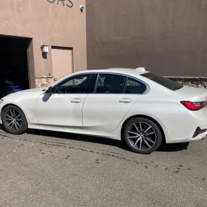 BMW 3 SERIES 330I - 3