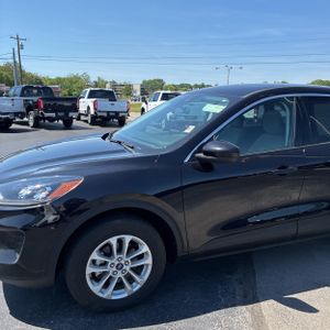 FORD ESCAPE HYBRID SE - 2