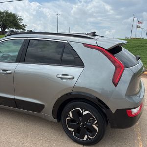 KIA NIRO EV WIND - 6