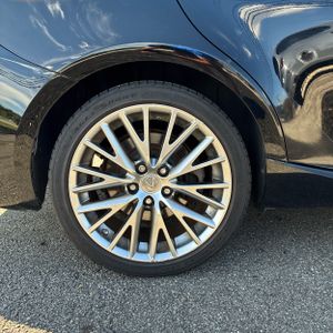 صورة 19 لـ 2016 Lexus IS 300 BASE