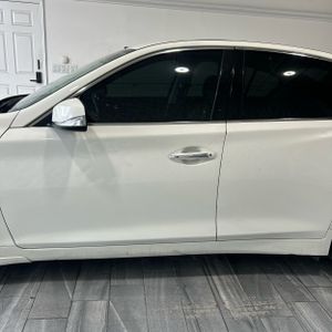 2019 Infiniti Q50 3.0T LUXE photo 3