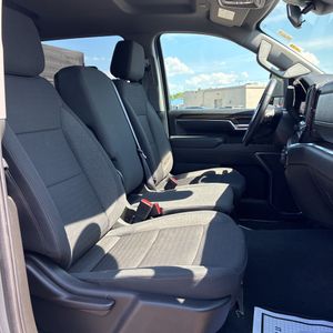 2025 Chevrolet SILVERADO 2500HD LT — миниатюра 37