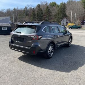 SUBARU OUTBACK BASE - 8