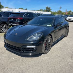 صورة 1 لـ 2022 Porsche PANAMERA GTS